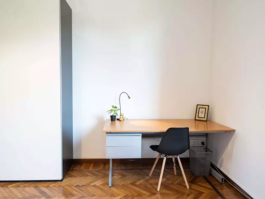 Immagine 3 di Camera in affitto  in Viale Campania35 a Milano