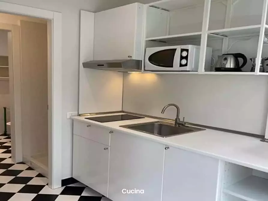 Immagine 10 di Appartamento in affitto  in Via Privata Chioggia9 a Milano