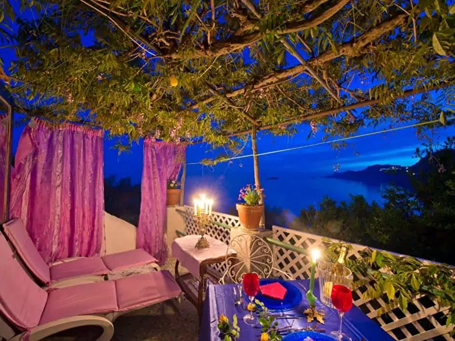 Immagine 16 di Camera in affitto  in Via Boscariello35 a Positano