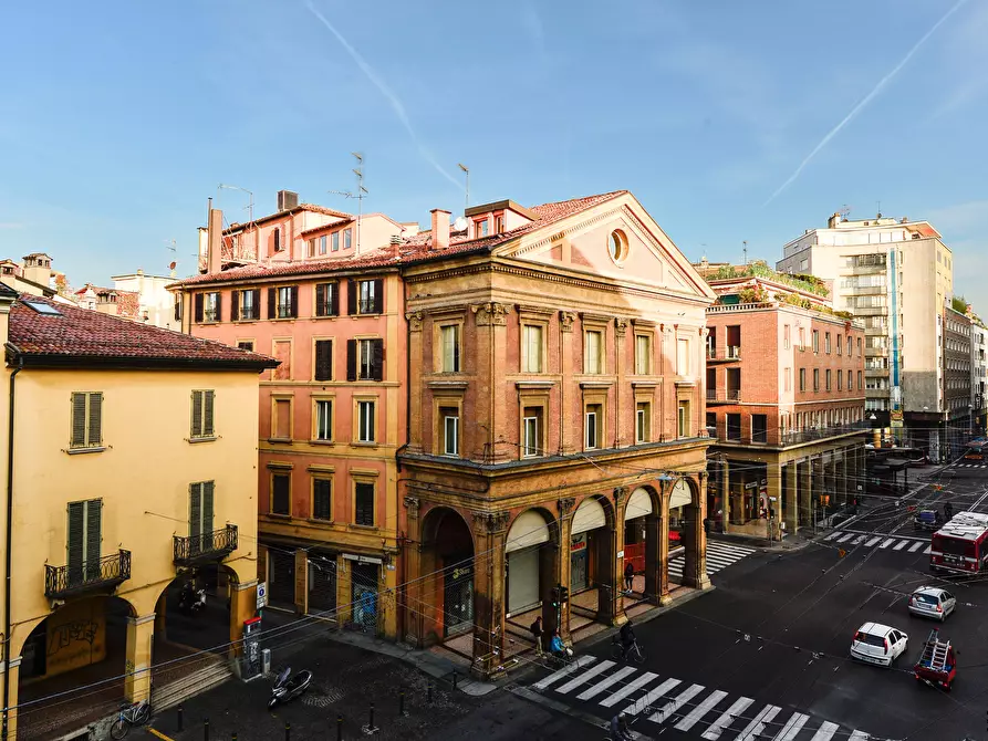 Immagine 22 di Appartamento in affitto  in Galleria del Toro3 a Bologna