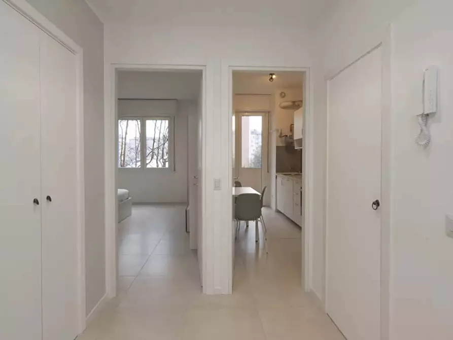 Immagine 7 di Appartamento in affitto  in Via Lodovico Il Moro114 a Milano