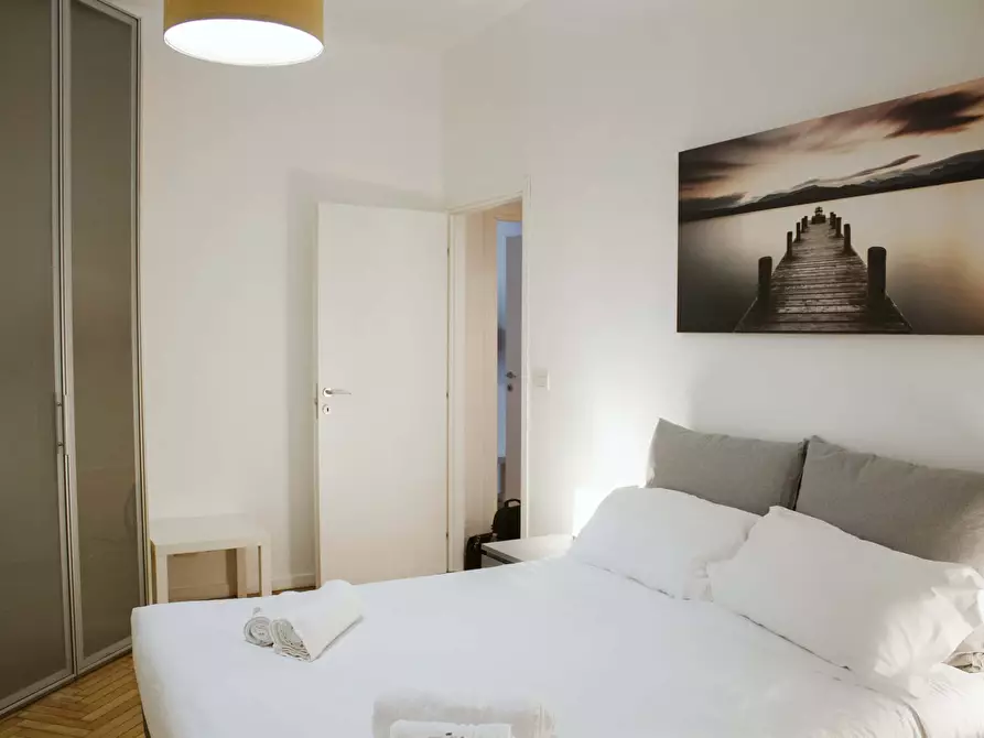 Immagine 5 di Camera in affitto  in Via Edolo15 a Milano