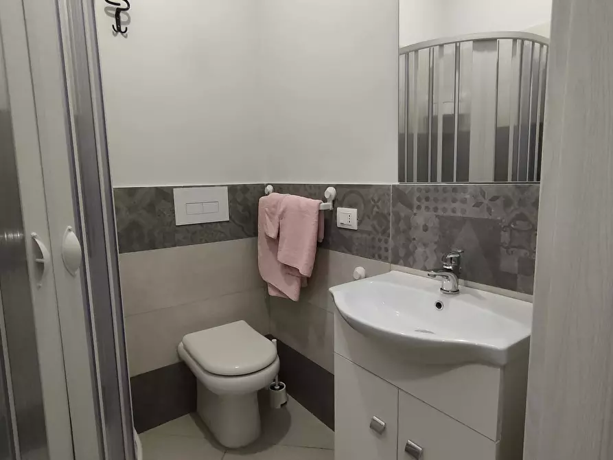 Immagine 7 di Appartamento in affitto  in Via Rosario Gregorio66 a Palermo
