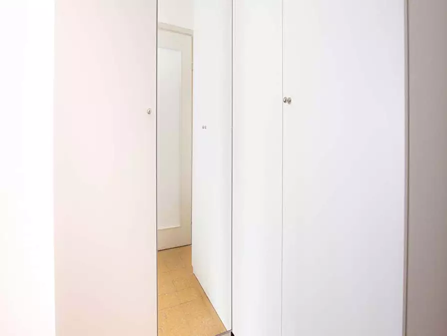 Immagine 10 di Camera in affitto  in Corso Sempione82 a Milano