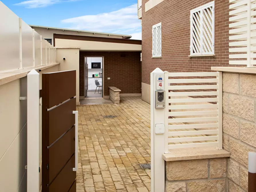 Immagine 13 di Appartamento in affitto  in Via Prenestina1092 a Roma