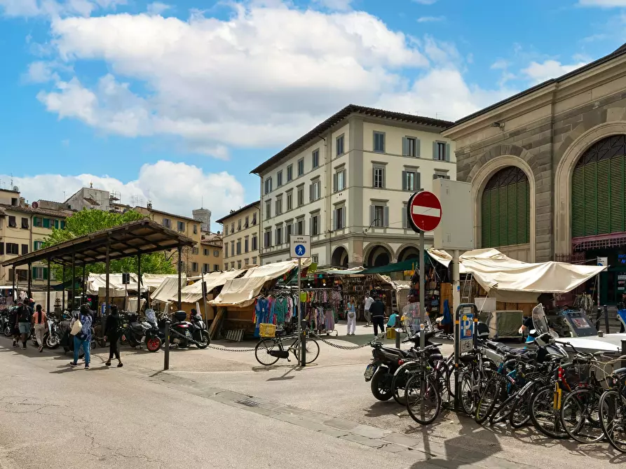 Immagine 27 di Appartamento in affitto  in Piazza del Mercato Centrale a Firenze