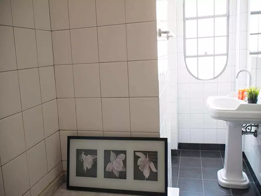 Immagine 7 di Camera in affitto  in Viale Tunisia2 a Milano