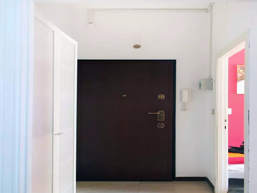 Immagine 28 di Camera in affitto  in Via Salvatore Barzilai5 a Milano