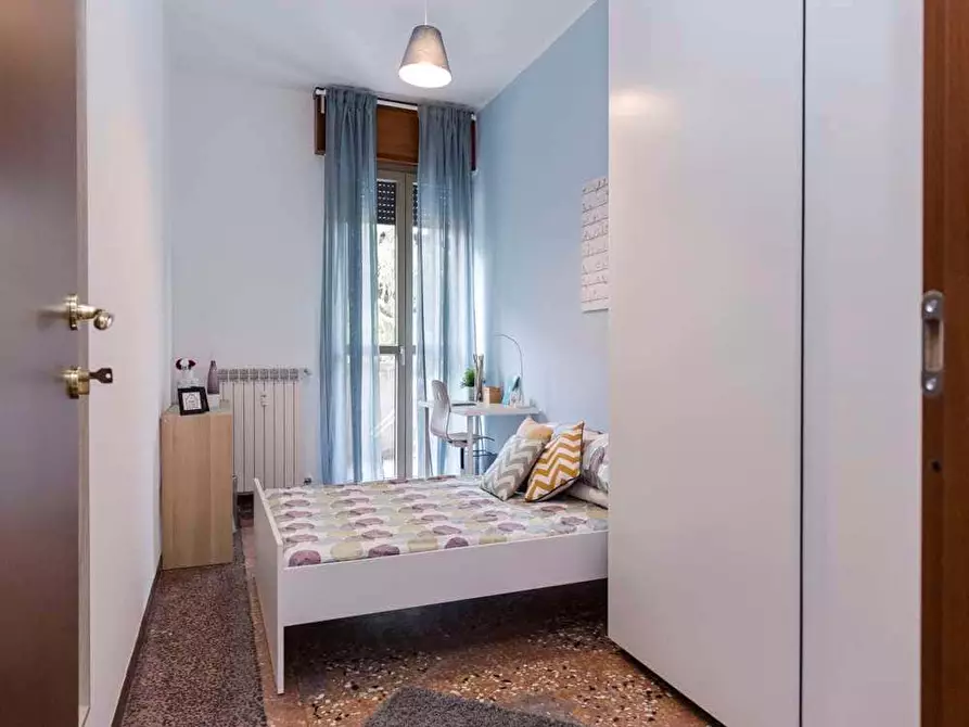 Immagine 4 di Camera in affitto  in Viale Giovanni Vicini20 a Bologna