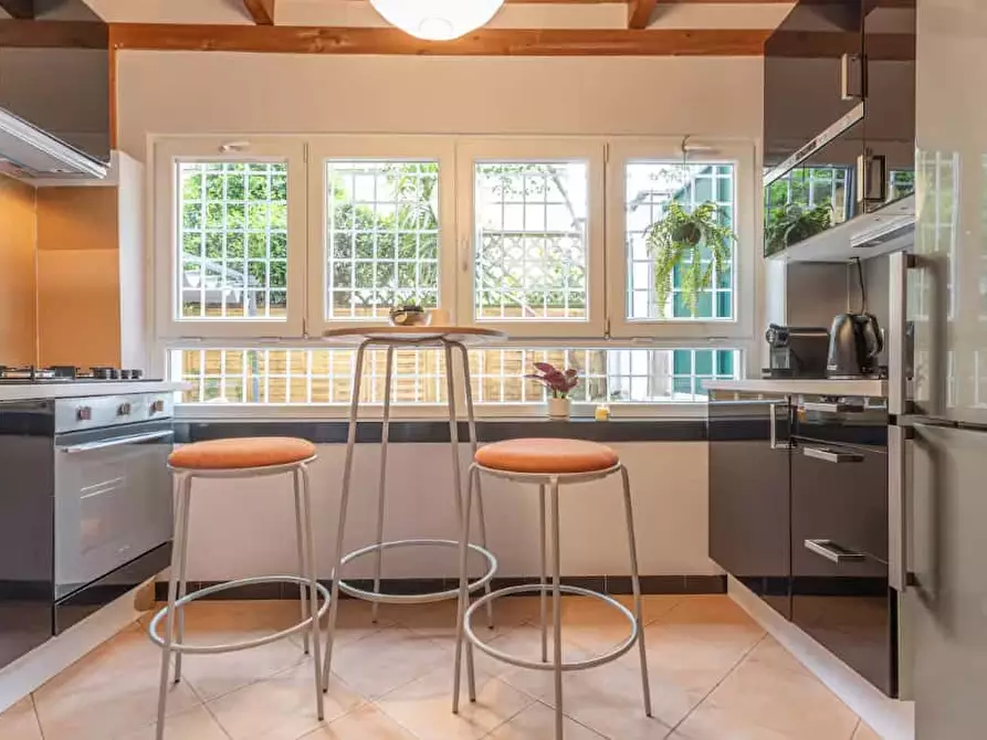 Immagine 18 di Appartamento in affitto  in Via dei Giordani20 a Roma