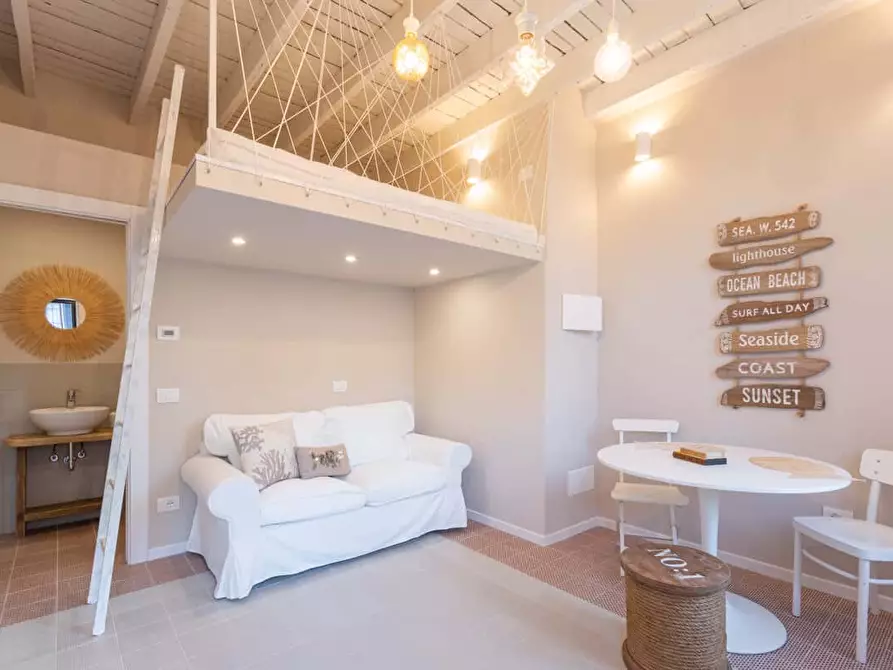 Immagine 2 di Appartamento in affitto  in Via Accademia53 a Milano