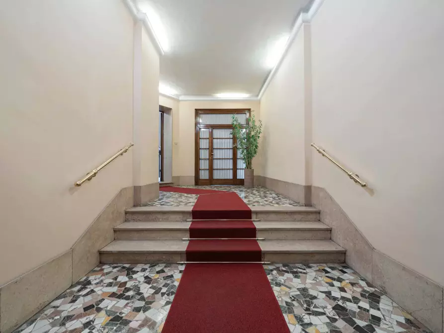Immagine 58 di Appartamento in affitto  in Via Marsala4 a Milano