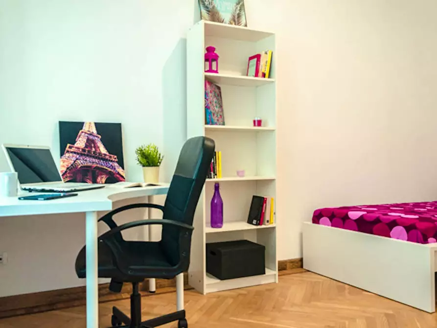 Immagine 6 di Camera in affitto  in Via Sant'Agostino12 a Torino