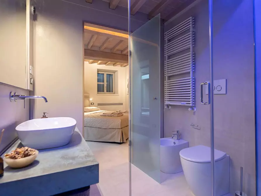 Immagine 32 di Appartamento in affitto  in Località Torreone95 a Cortona