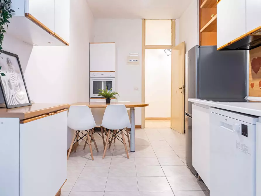 Immagine 5 di Camera in affitto  in Piazza Imperatore Tito8 a Milano