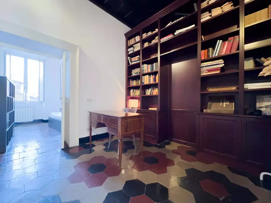 Immagine 17 di Appartamento in affitto  in Via della Mercede16 a Roma