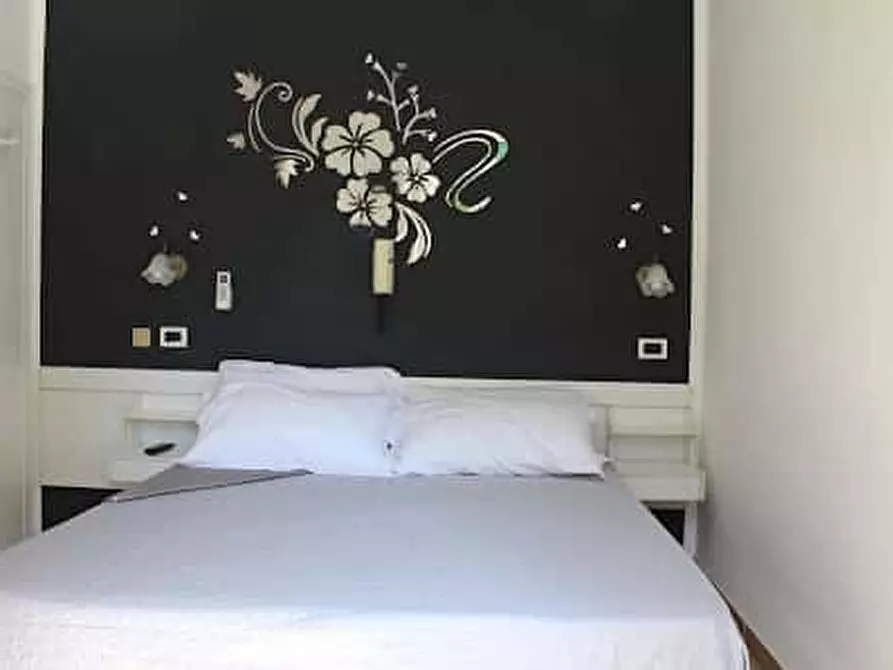 Immagine 3 di Camera in affitto  in Viale Pomezia3 a Rimini