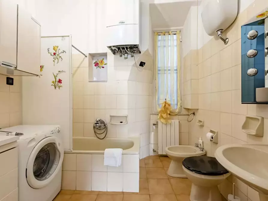 Immagine 17 di Appartamento in affitto  in Piazza Inferiore del Roso6 a Genova