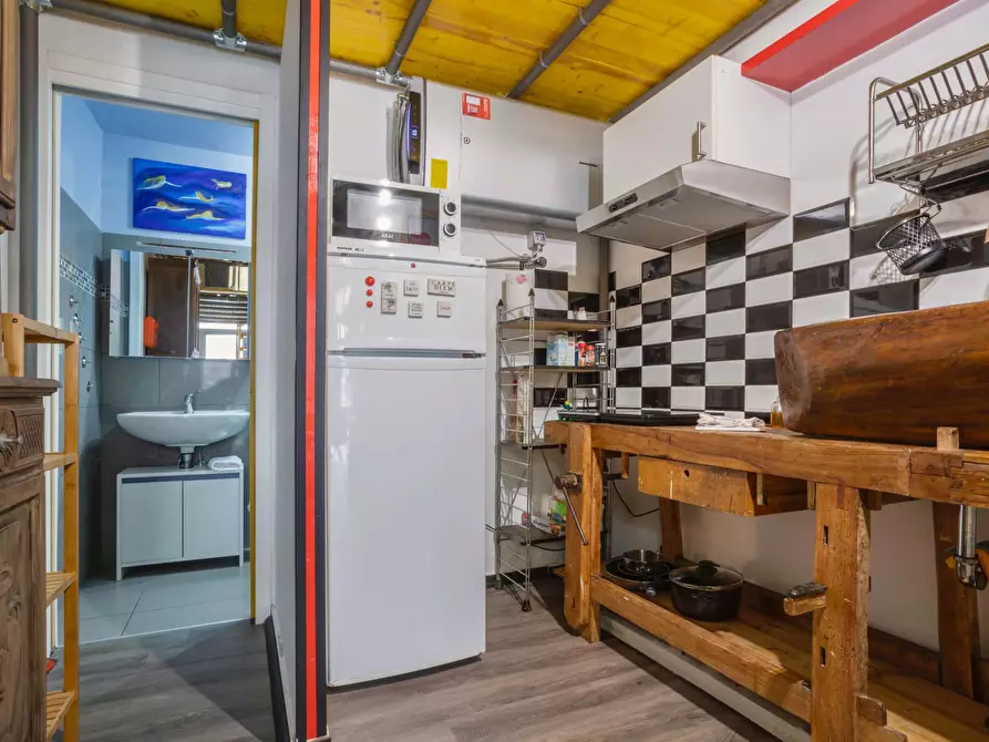 Immagine 17 di Appartamento in affitto  in Via dei Volsci101 a Roma