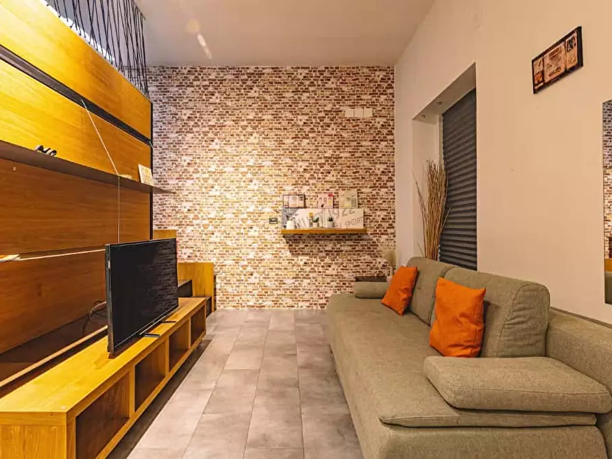 Immagine 1 di Appartamento in affitto  in Via San Lazzaro11 a Trieste