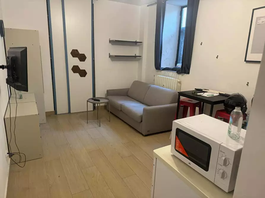 Immagine 2 di Appartamento in affitto  in Viale Tibaldi30 a Milano