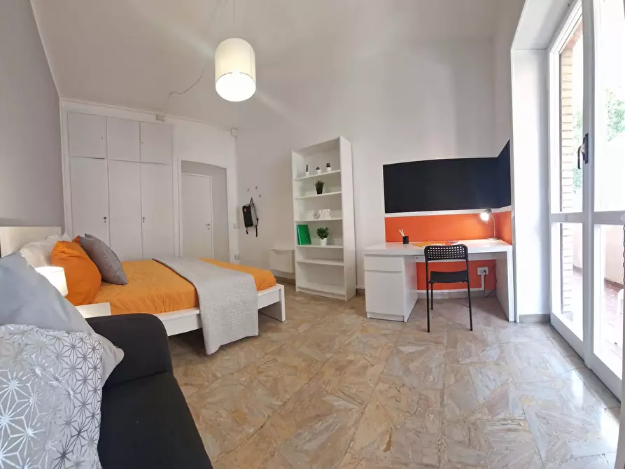 Immagine 7 di Camera in affitto  in Lungotevere di Pietra Papa61 a Roma