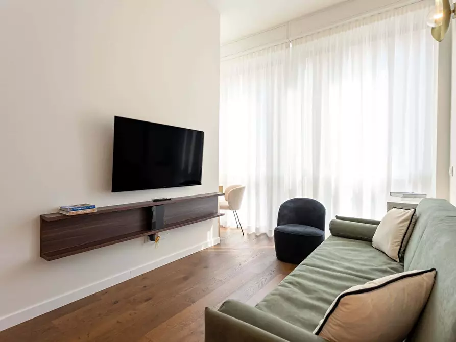 Immagine 2 di Appartamento in affitto  in Via Giuseppe Mazzini12 a Milano