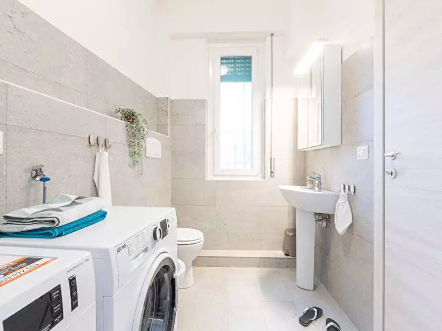 Immagine 11 di Camera in affitto  in Via Monte Ceneri78 a Milano