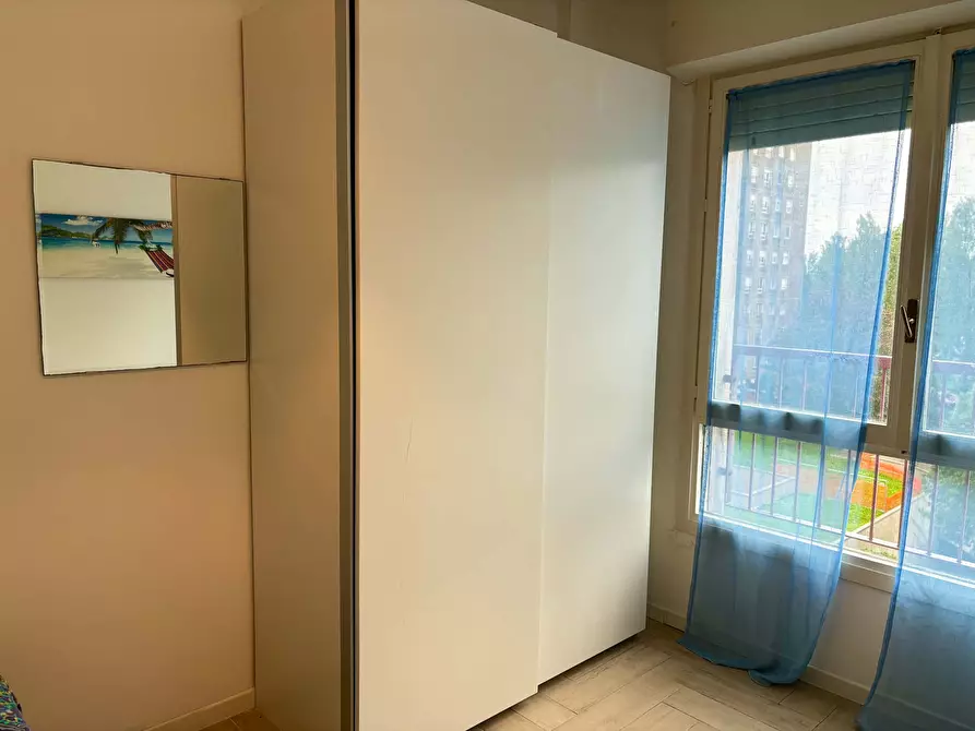 Immagine 14 di Camera in affitto  in Via Angelo de Gasperis2 a Milano