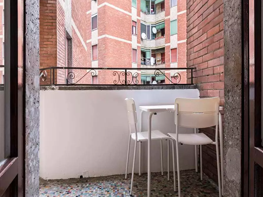 Immagine 25 di Camera in affitto  in Largo Cavalieri di Malta12 a Milano