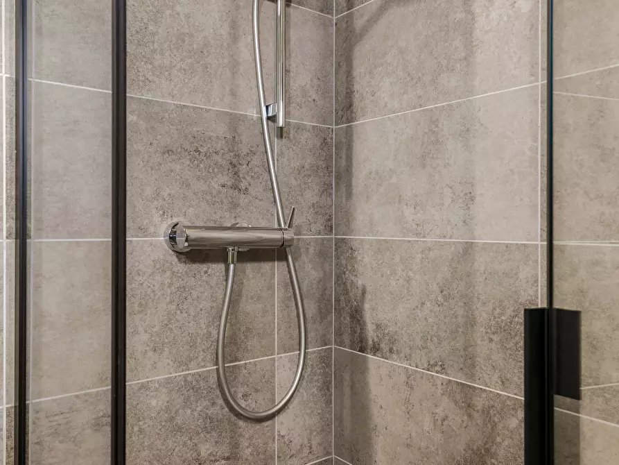 Immagine 45 di Appartamento in affitto  in Via Bonaventura Zumbini a Milano