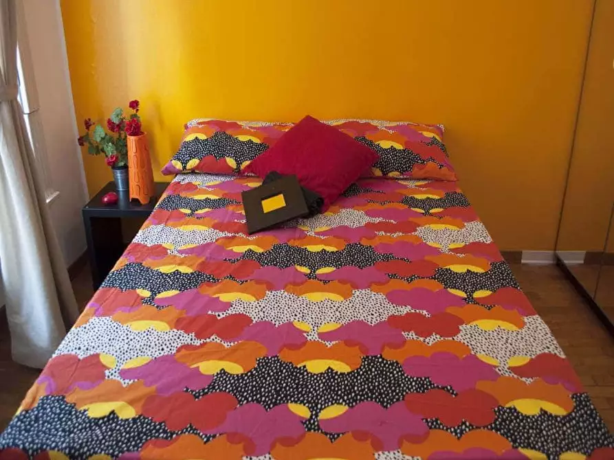 Immagine 24 di Camera in affitto  in Viale Tunisia13 a Milano