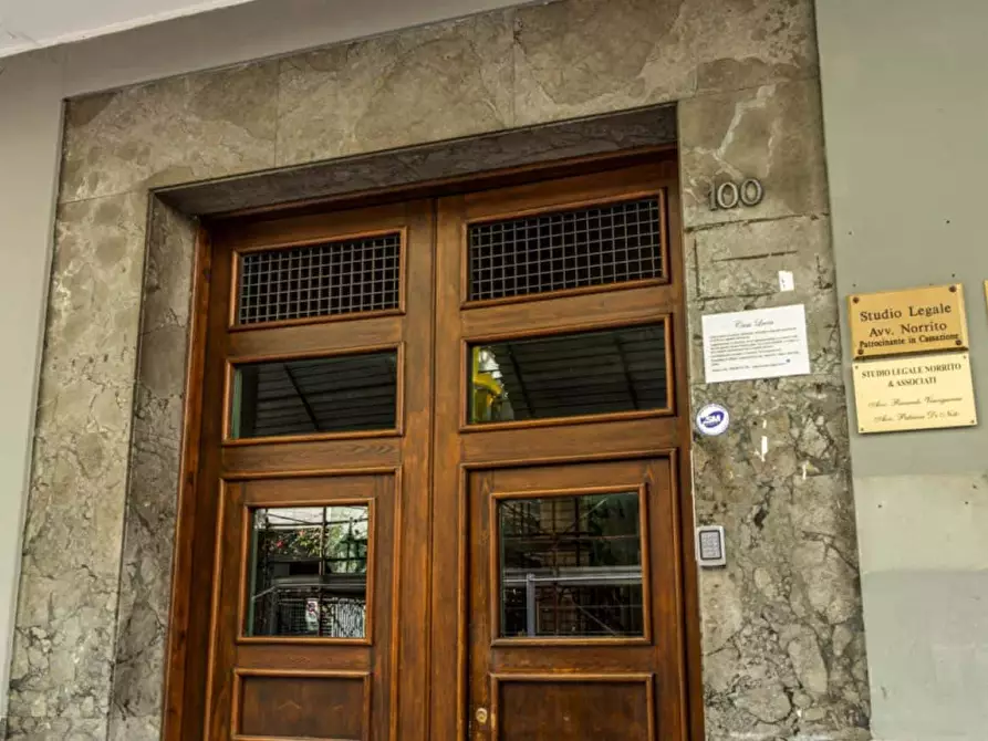 Immagine 11 di Appartamento in affitto  in Via Giovanni Bonanno100 a Palermo