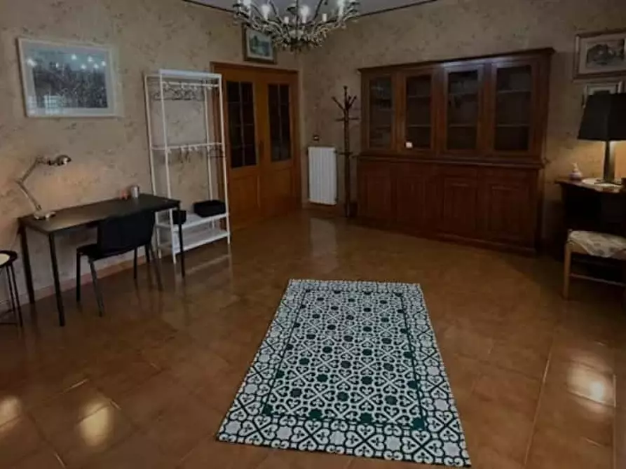 Immagine 2 di Camera in affitto  in Via Tullio Ascarelli99 a Roma