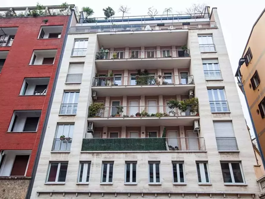 Immagine 33 di Appartamento in affitto  in Via Carlo Tenca7 a Milano