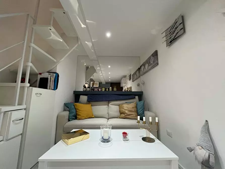 Immagine 2 di Appartamento in affitto  in Viale Giovanni da Cermenate80 a Milano