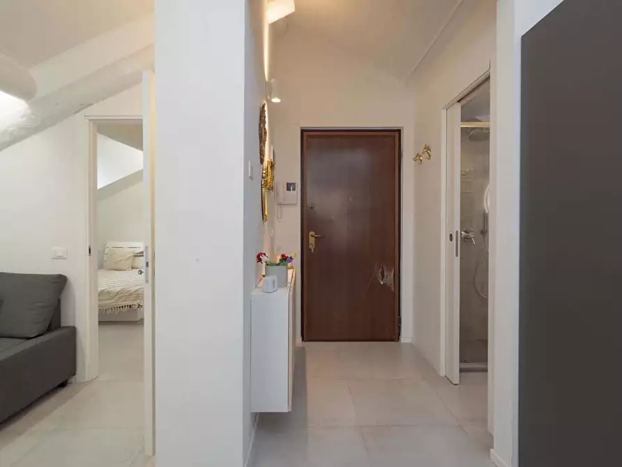 Immagine 33 di Appartamento in affitto  in Viale Edoardo Jenner14 a Milano