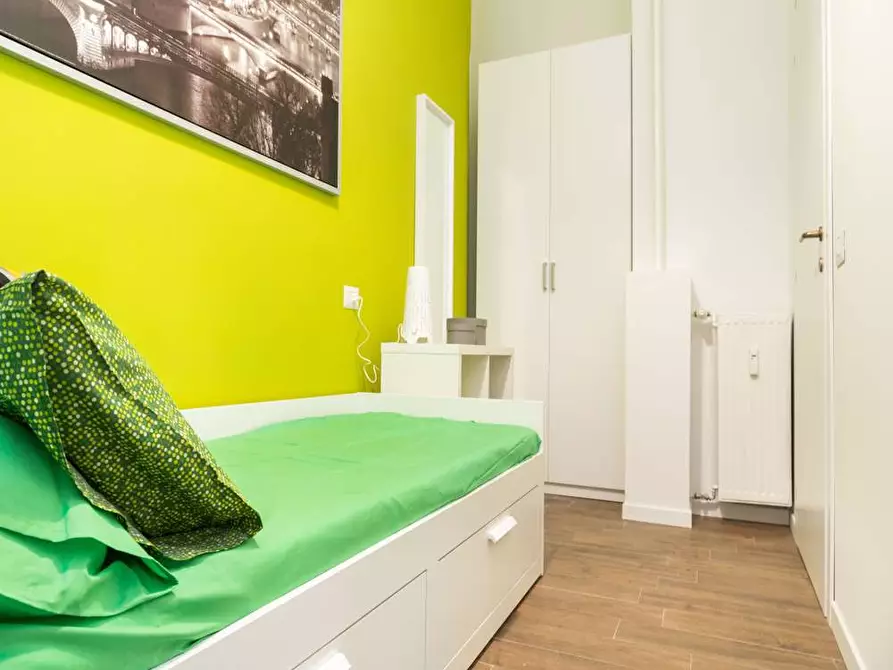 Immagine 2 di Camera in affitto  in Via Saverio Mercadante17 a Milano