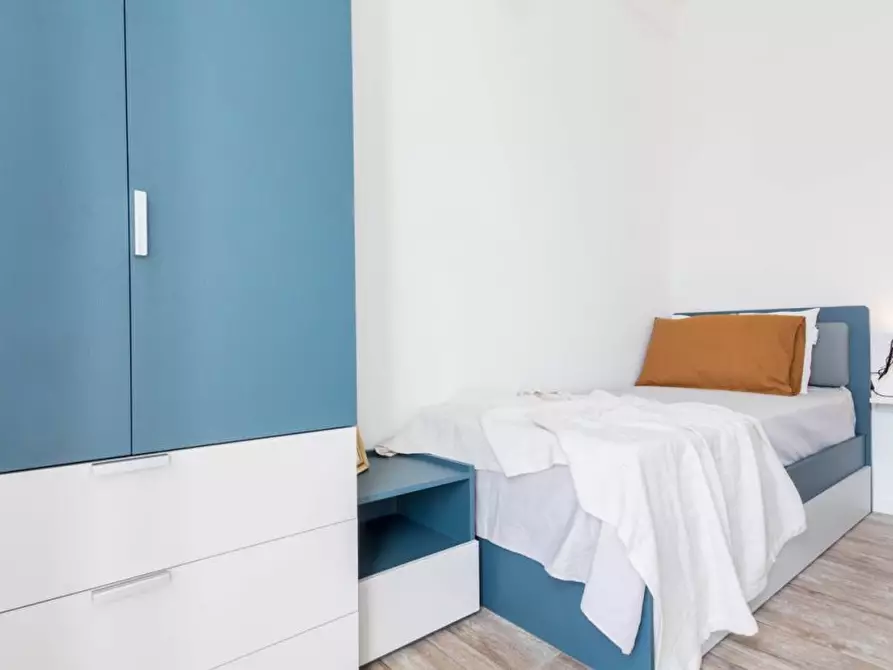 Immagine 3 di Camera in affitto  in Via Riccardo Pitteri23 a Milano