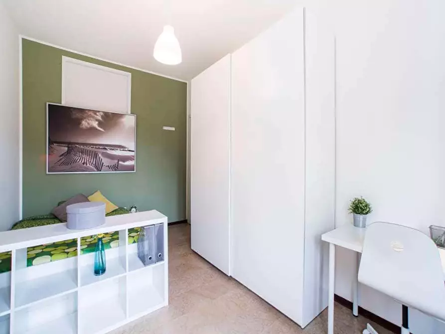 Immagine 1 di Camera in affitto  in Viale Carlo Espinasse10 a Milano