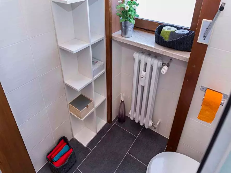 Immagine 40 di Camera in affitto  in via Rosa Vergani Marelli2 a Milano