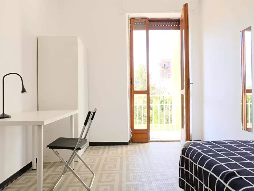 Immagine 3 di Camera in affitto  in Via Pola5 a Cagliari