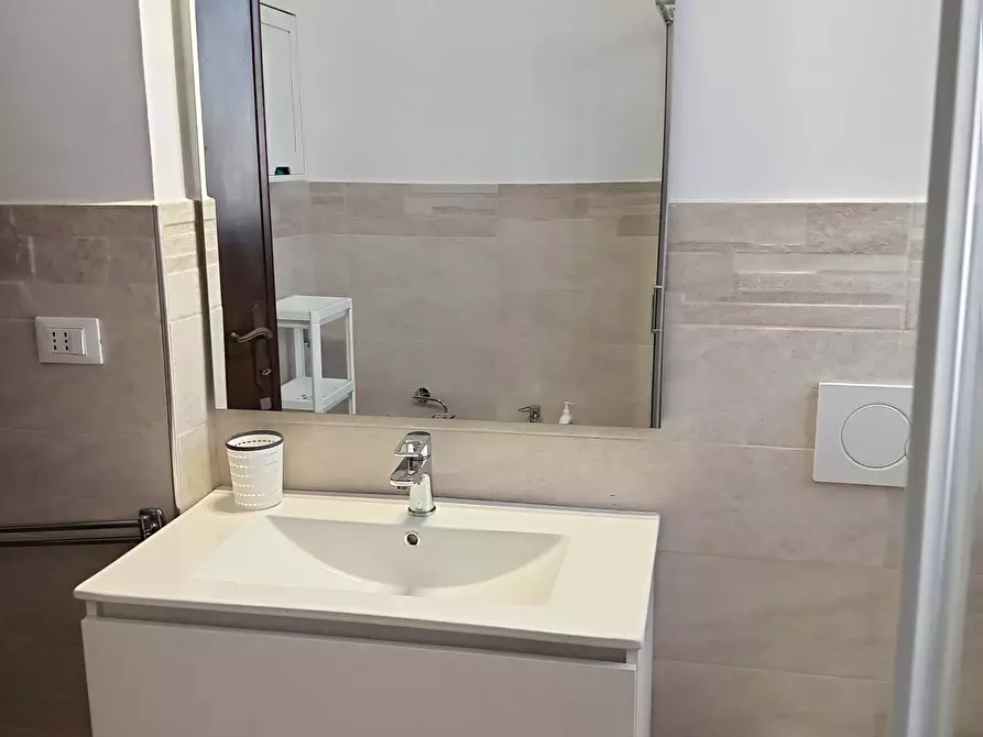 Immagine 15 di Camera in affitto  in Via Umberto Boccioni8 a Firenze