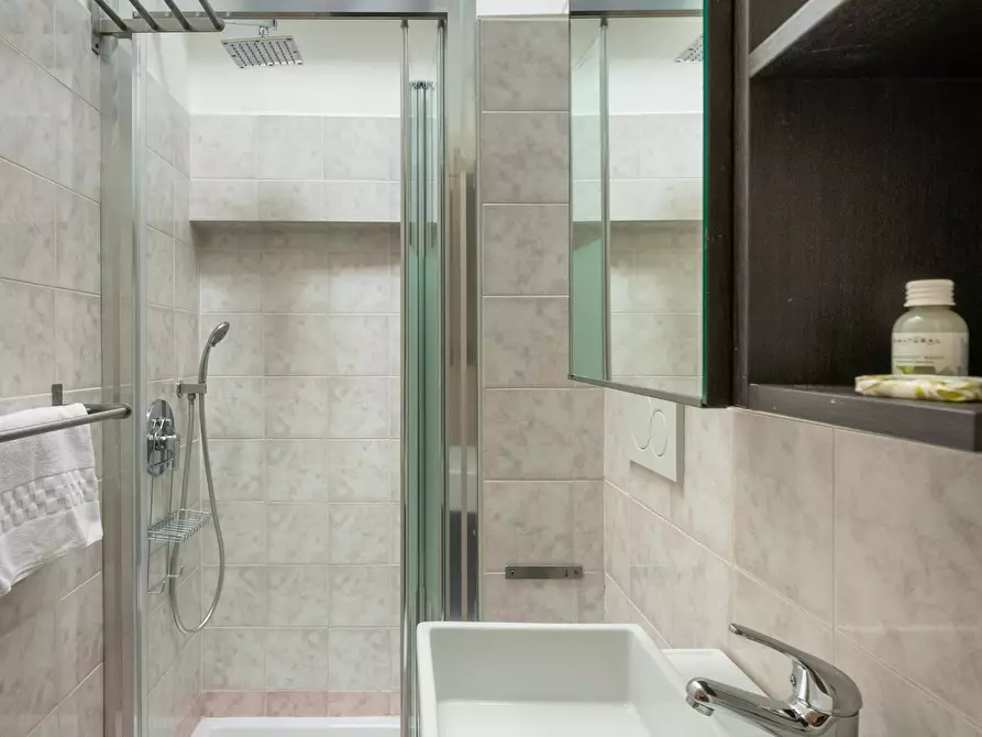 Immagine 16 di Appartamento in affitto  in Via Osteria del Guanto a Firenze