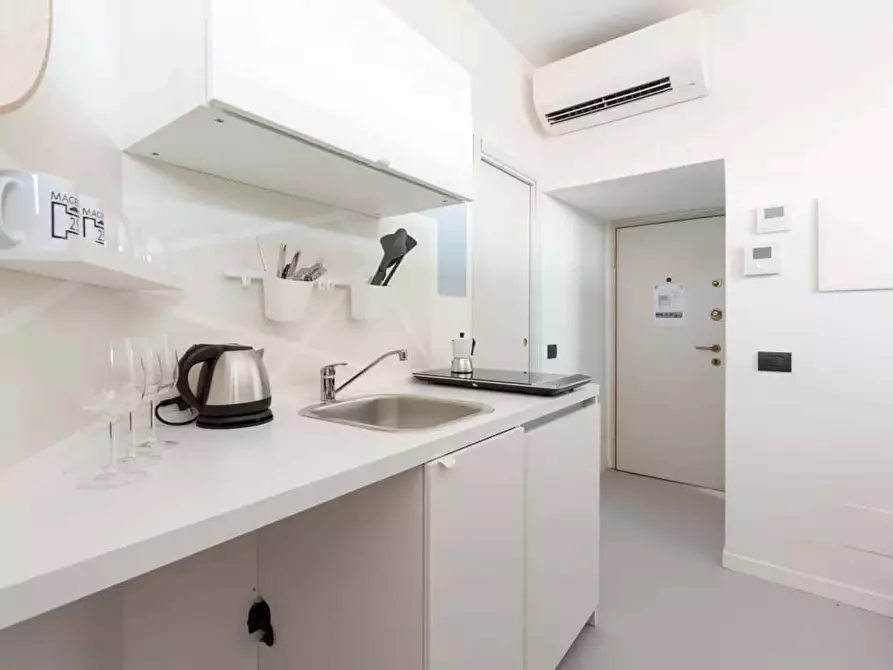 Immagine 10 di Appartamento in affitto  in Corso Magenta25 a Milano