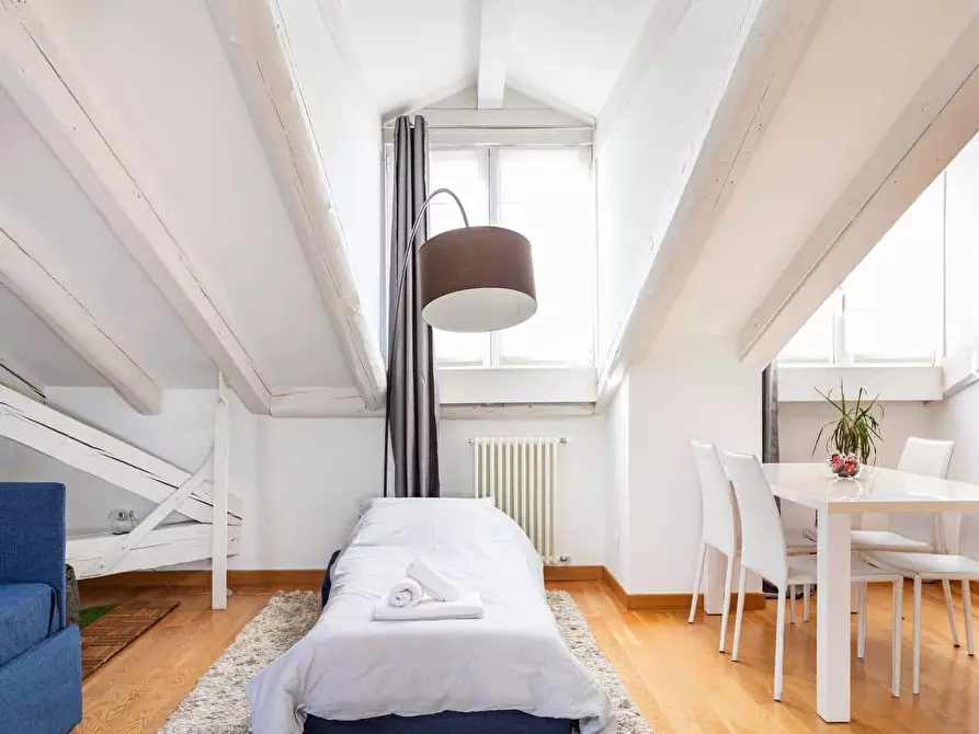 Immagine 5 di Appartamento in affitto  in Via Sant'Anastasio6 a Trieste