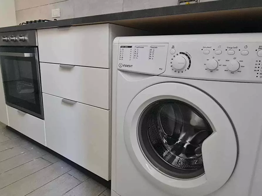 Immagine 7 di Camera in affitto  in Via Ostiense343 a Roma