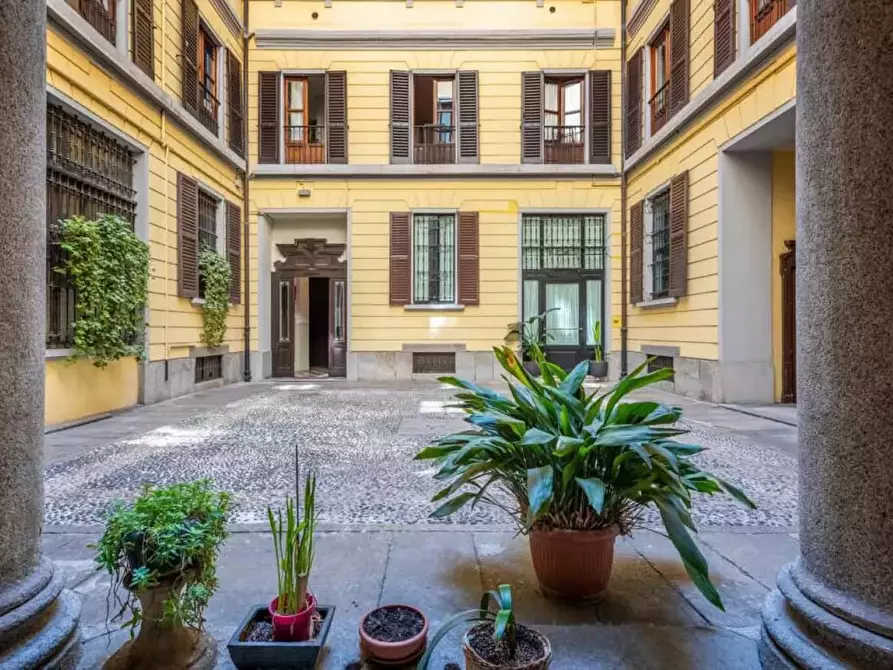 Immagine 25 di Appartamento in affitto  in Via Giorgio Giulini5 a Milano