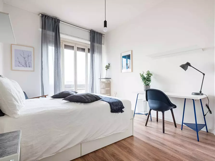 Immagine 1 di Camera in affitto  in Via Giovanni Pacini93 a Milano