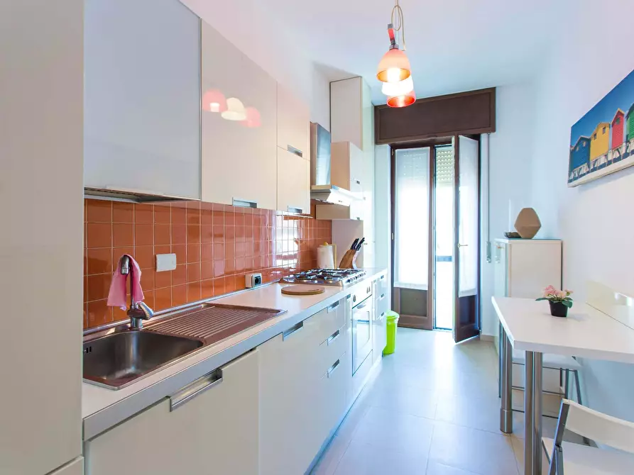 Immagine 8 di Appartamento in affitto  in Via Luigi Settembrini a Milano